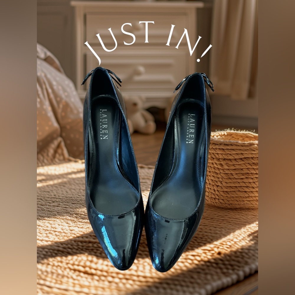 Ralph Lauren Classic Round Toe Black Patent Leather Pumps Heels